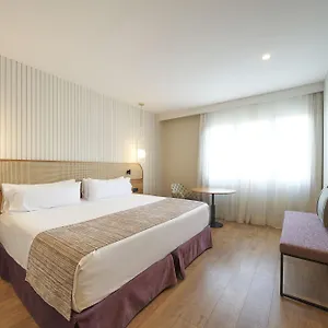 4* Отель Catalonia Diagonal Centro