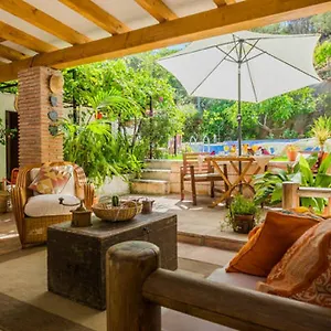 At In Malaga & Solo Travellers 4*, Ринкон-де-ла-Викториа Испания